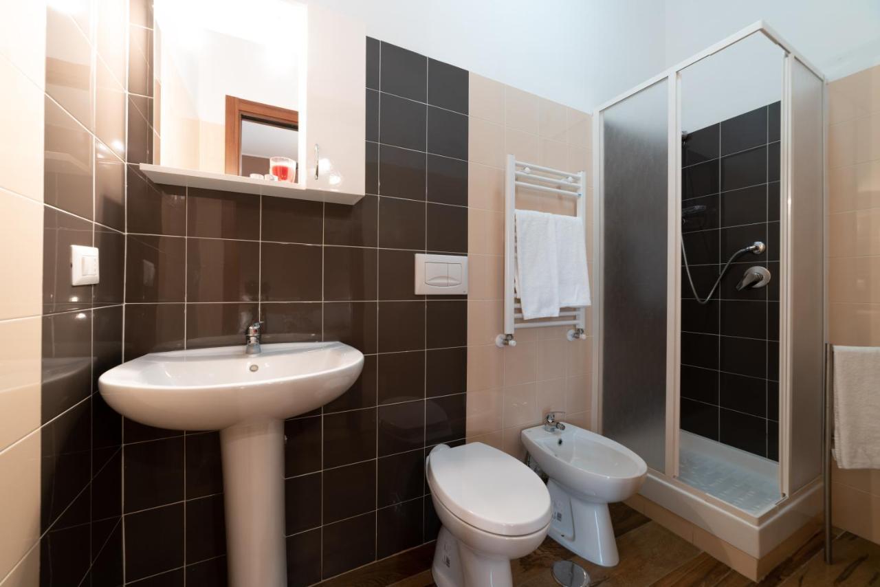 Myricae Rooms Affittacamere No Late Arrival Fiumicino Dış mekan fotoğraf