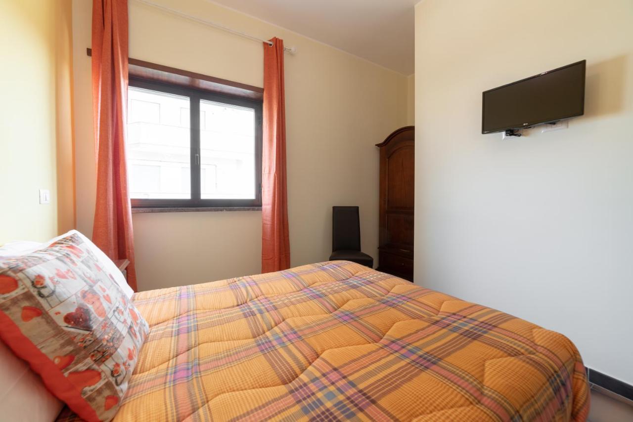 Myricae Rooms Affittacamere No Late Arrival Fiumicino Dış mekan fotoğraf