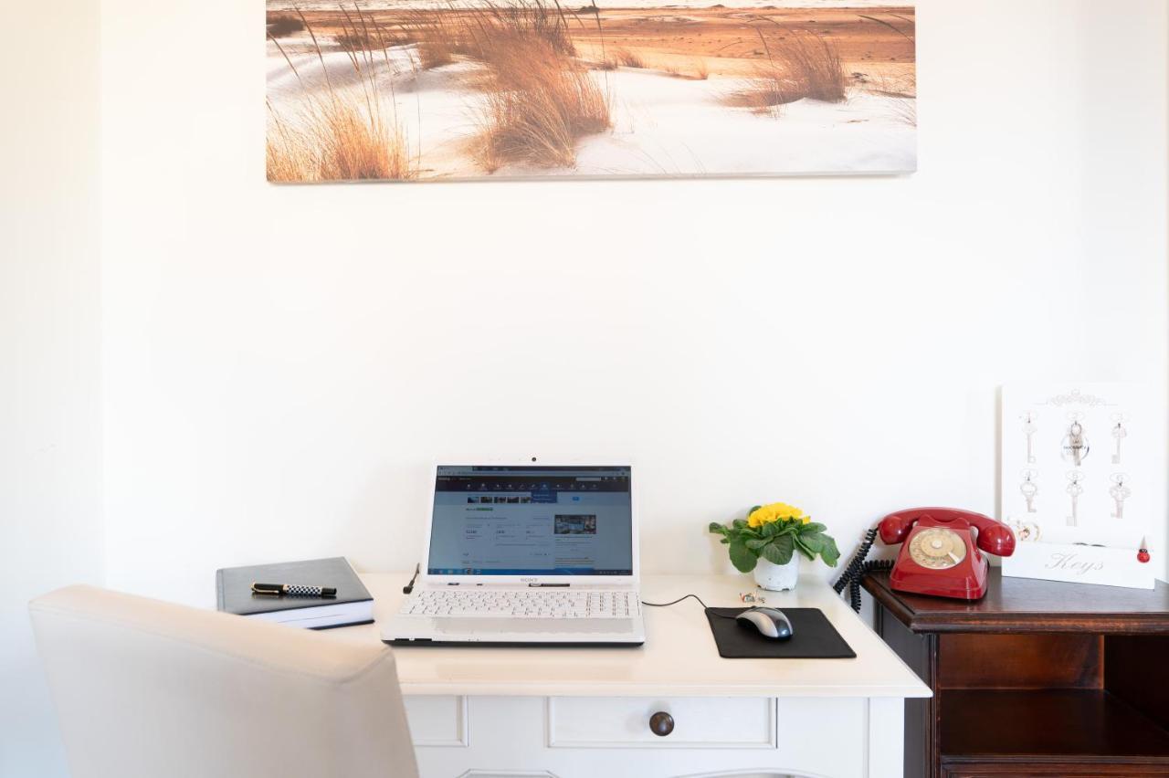 Myricae Rooms Affittacamere No Late Arrival Fiumicino Dış mekan fotoğraf